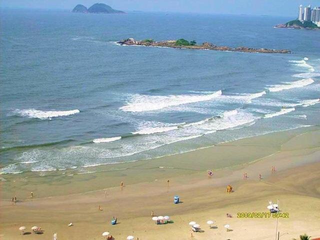 Апартаменты Pitangueiras Frente Mar Impecavel Гуаружа Экстерьер фото